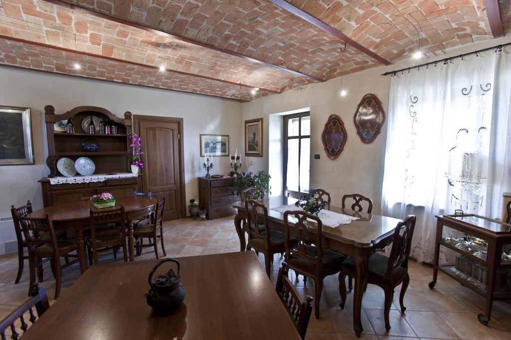 I Grilli Bed & Breakfast Castagnole delle Lanze Exterior photo