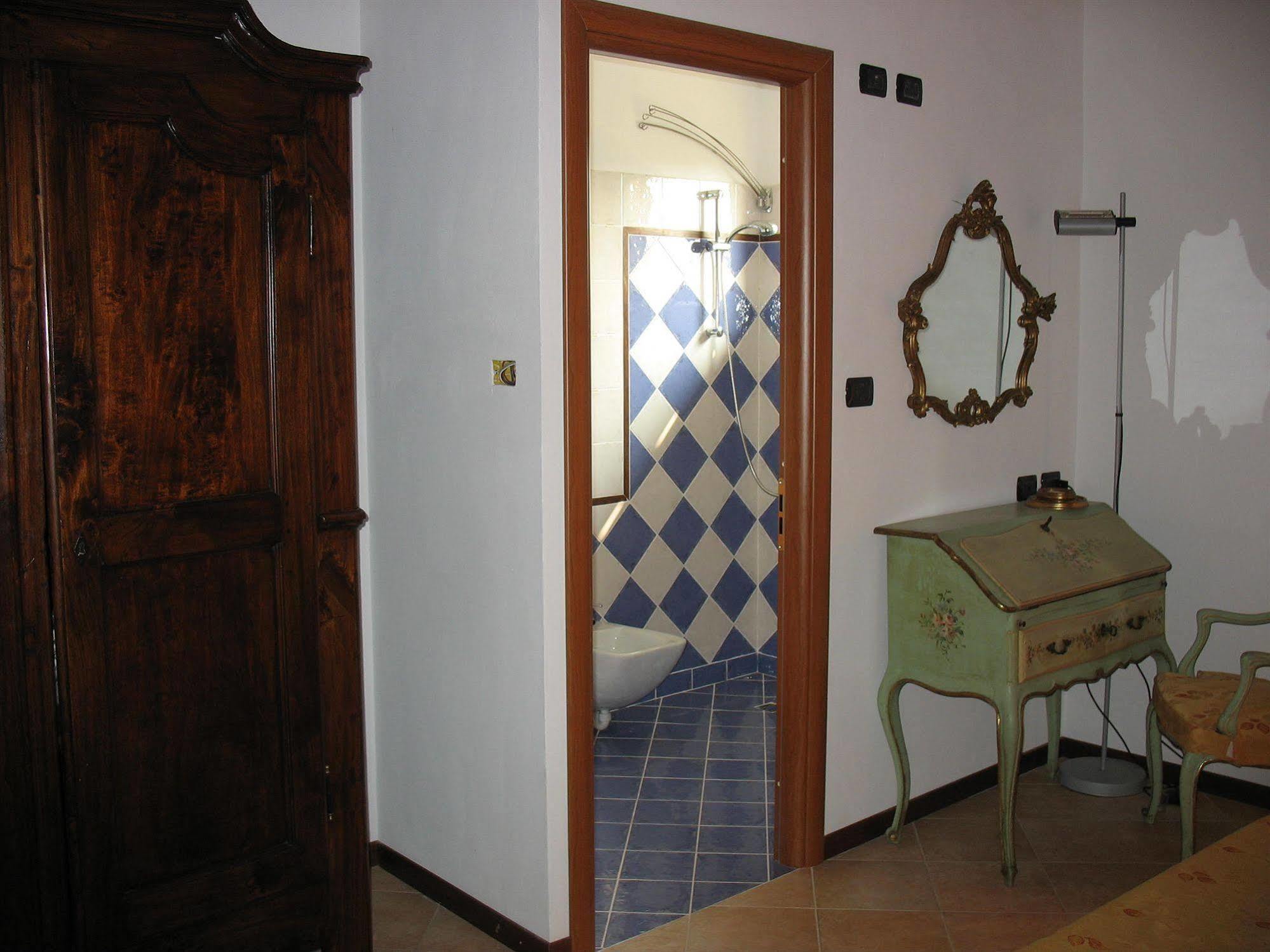 I Grilli Bed & Breakfast Castagnole delle Lanze Exterior photo